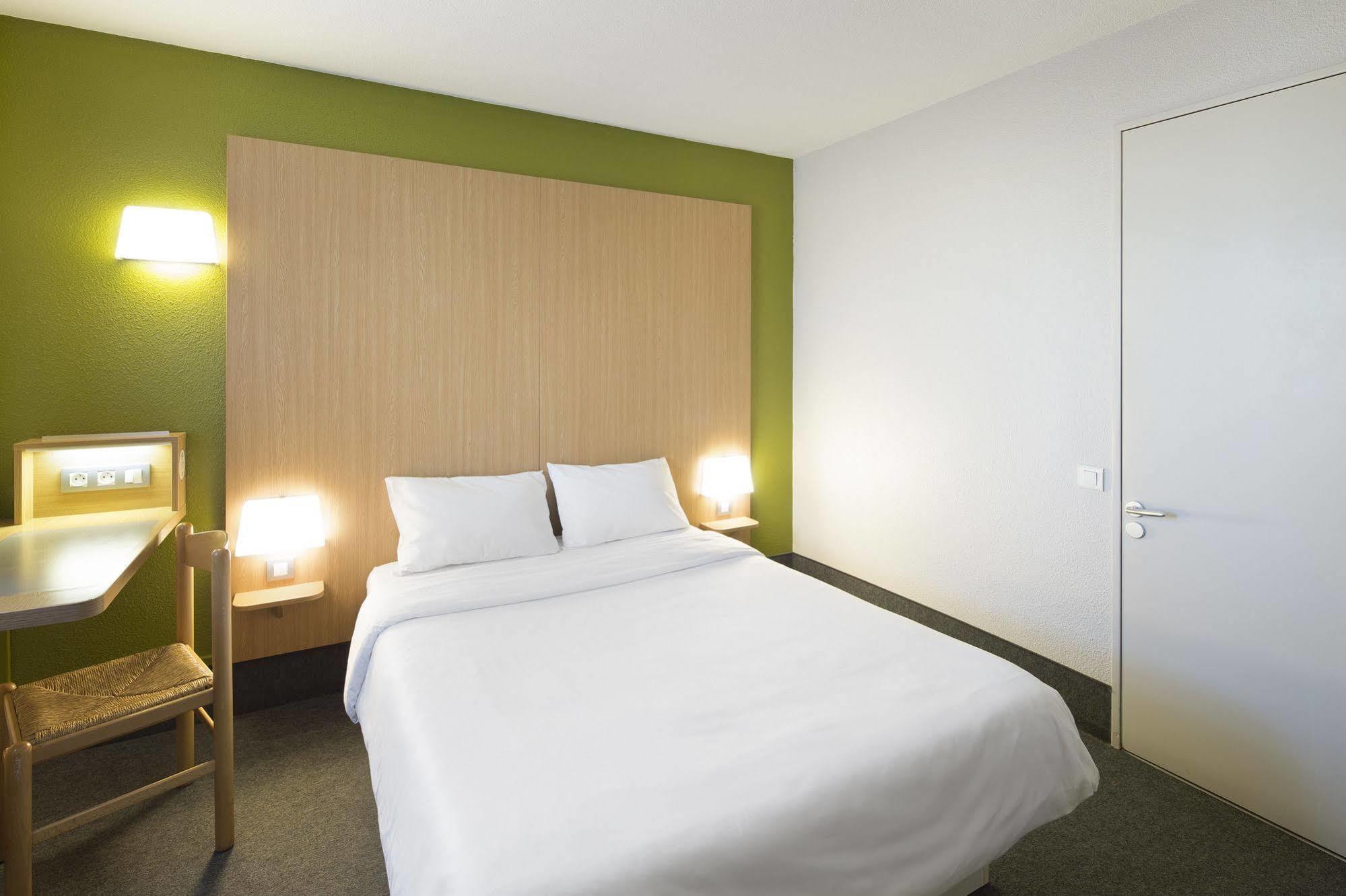 B&B Hotel La Roche-Sur-Yon Mouilleron-le-Captif Exterior foto
